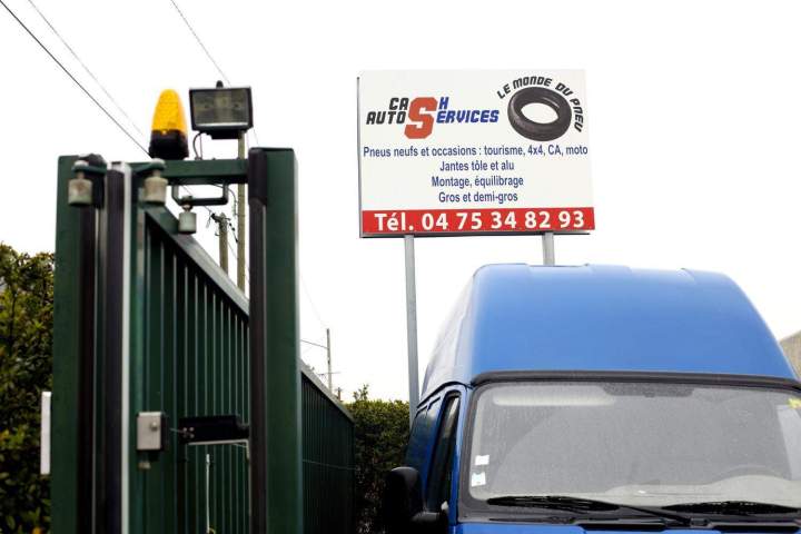 Grossiste de pneu Serrières